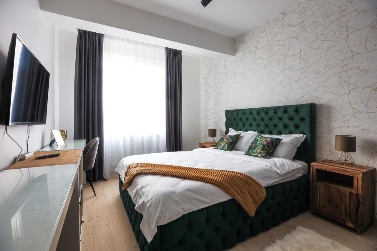 אוטופן Touchdown Apartment Near Bucharest Airport מראה חיצוני תמונה