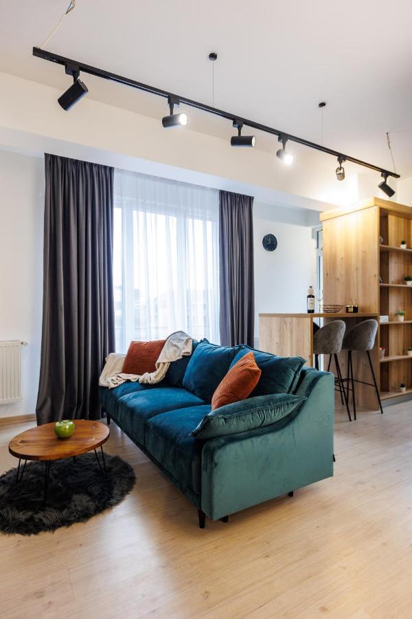 אוטופן Touchdown Apartment Near Bucharest Airport מראה חיצוני תמונה