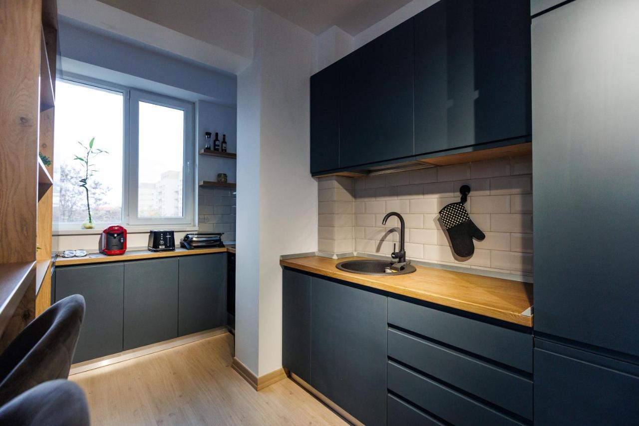 אוטופן Touchdown Apartment Near Bucharest Airport מראה חיצוני תמונה